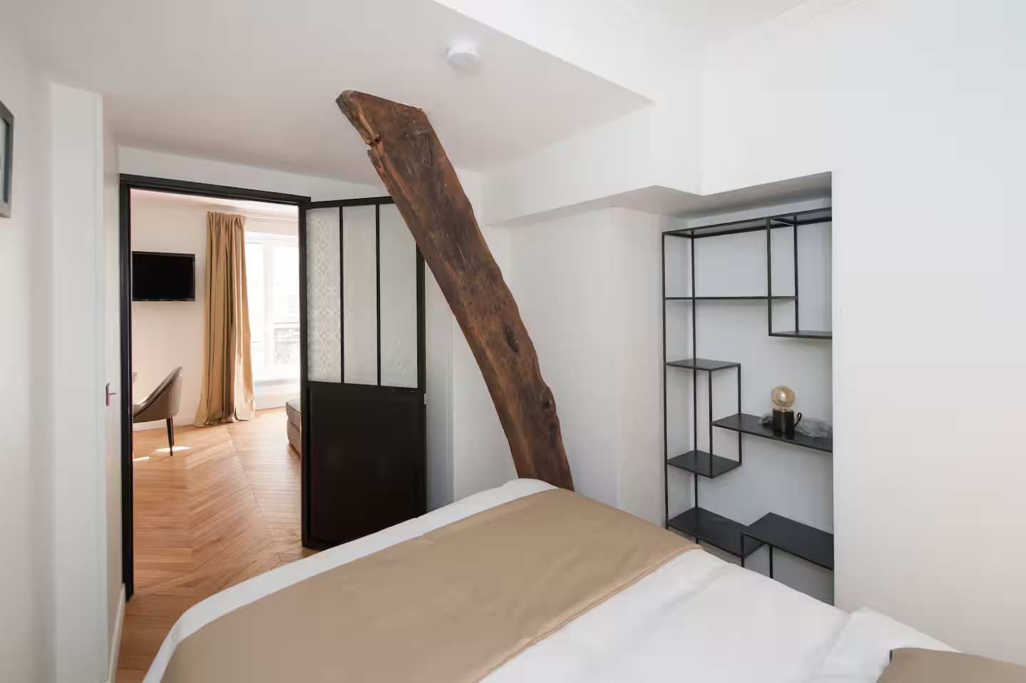 Odéon-Notre Dame de Paris (C)