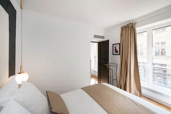 Odéon-Notre Dame de Paris (C)