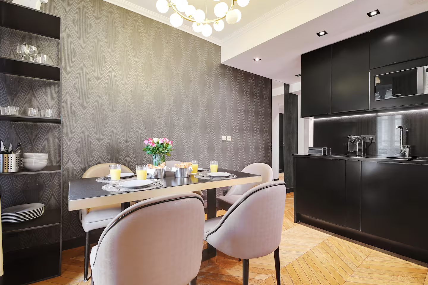 Odéon-Notre Dame de Paris (B)