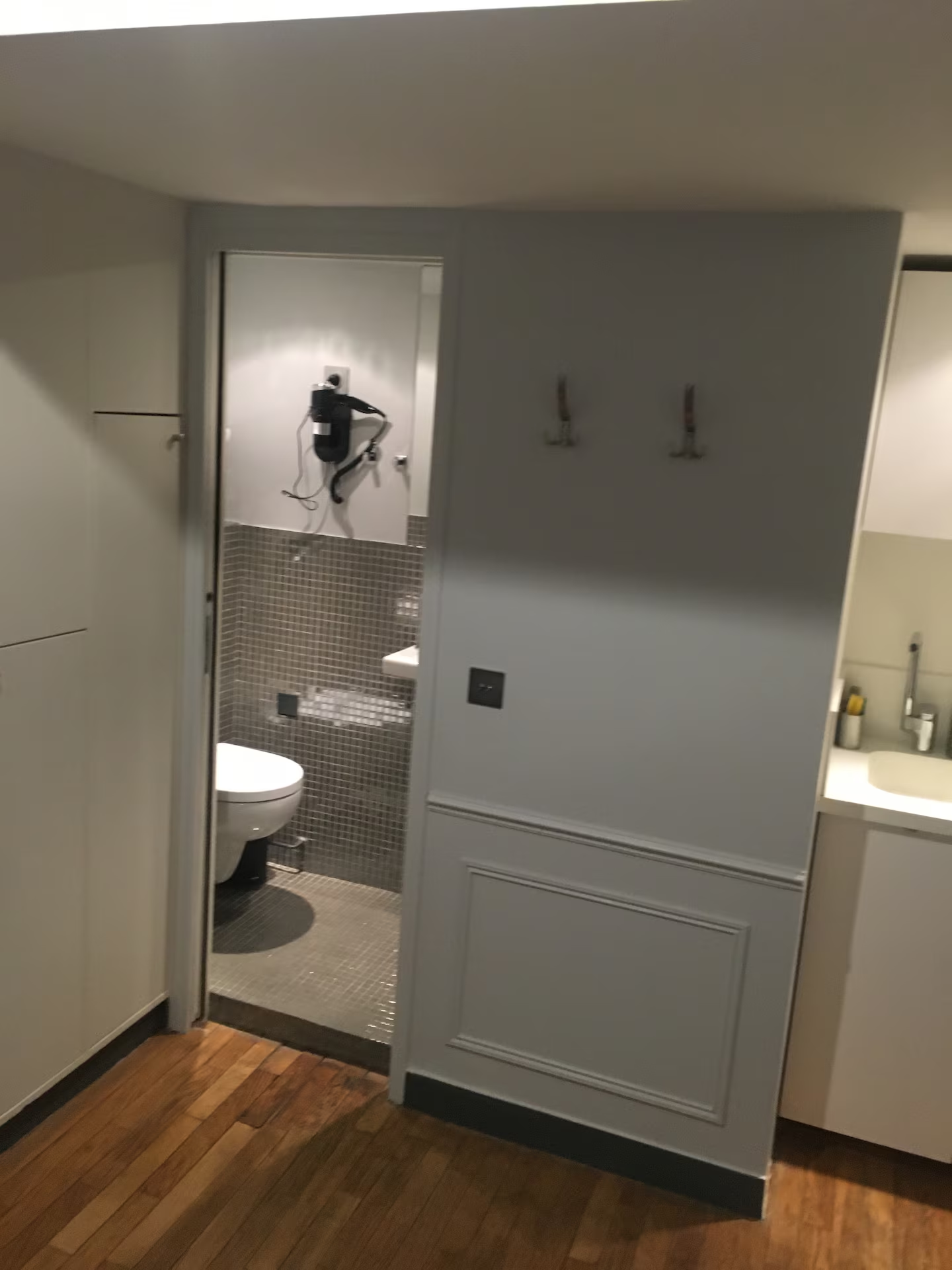 Marais Lovely Studio